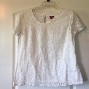 Gently used Women’s lace top
